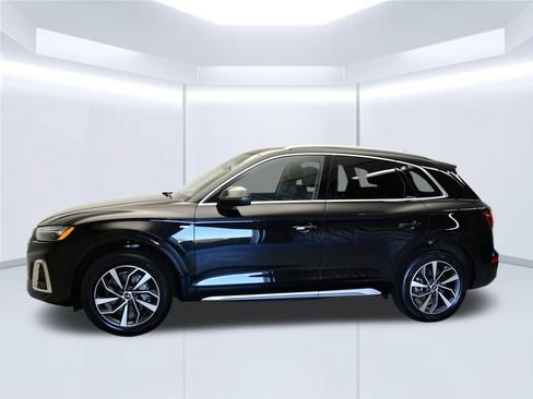 Certified 2023 Audi Q5 2.0T Premium Plus AWD/4WD image 2