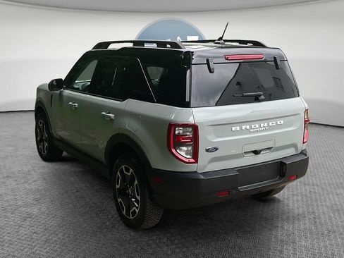 Used 2022 Ford Bronco Sport Outer Banks w/ Tech Package AWD/4WD image 6