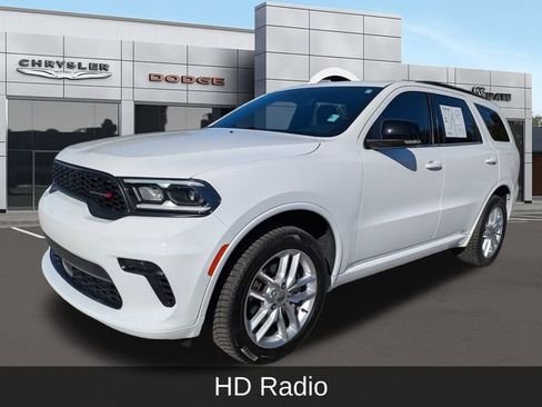 Used 2023 Dodge Durango GT image 9