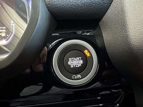 New 2026 RAM 1500 Laramie w/ Night Edition AWD/4WD image 18