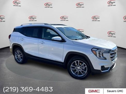Certified 2024 GMC Terrain SLT w/ Infotainment Package II AWD/4WD image 1