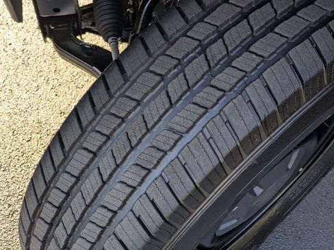 New 2025 Mercedes-Benz Sprinter 2500 image 12