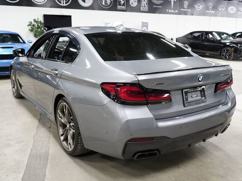 Used 2023 BMW M550i xDrive w/ Executive Package AWD/4WD image 3