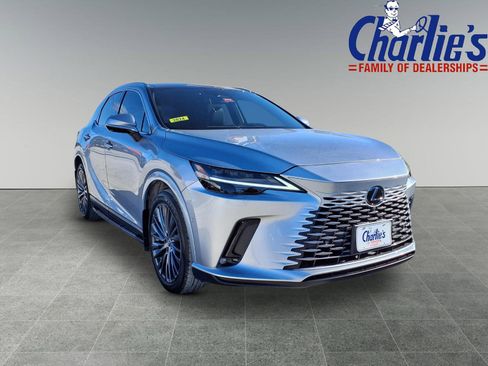 Used 2024 Lexus RX 350 AWD w/ Convenience Package image 3