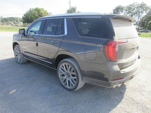 New 2026 GMC Yukon Denali Ultimate AWD/4WD image 6