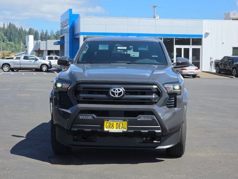 New 2026 Toyota Tacoma SR5 AWD/4WD image 3