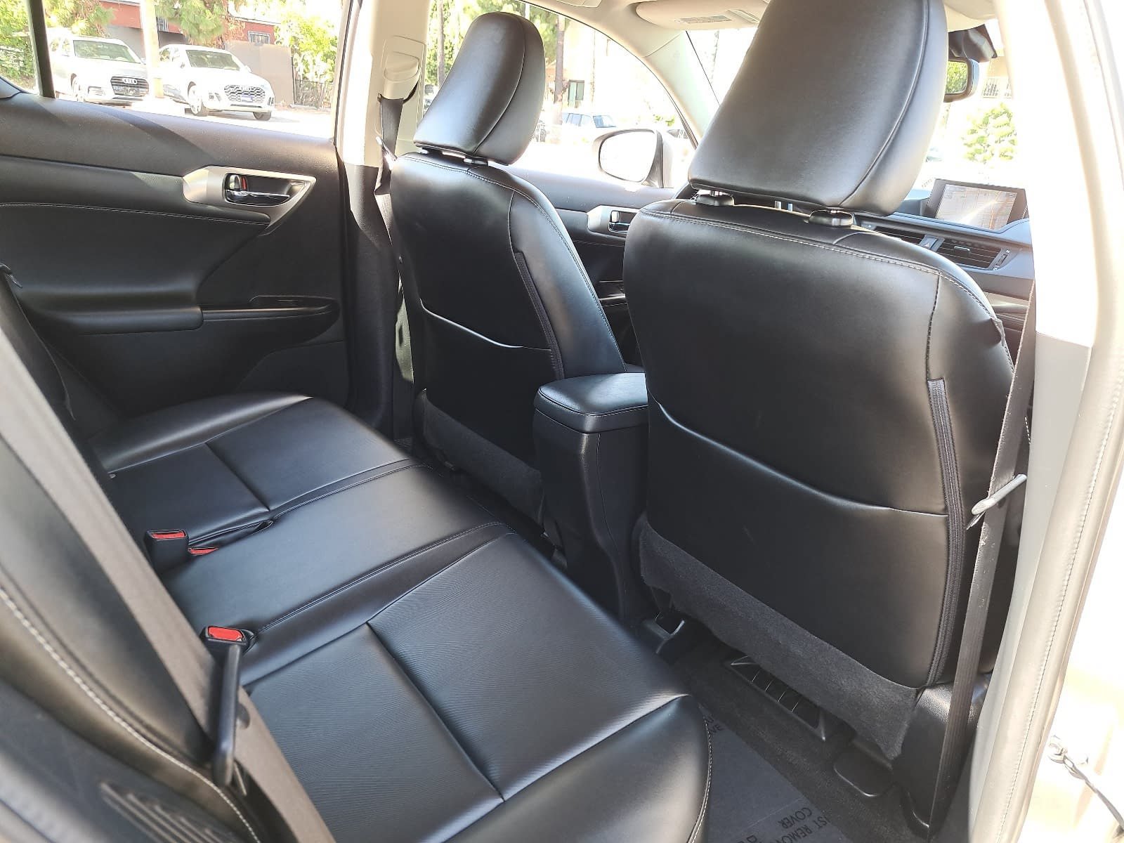 Used 2017 Lexus CT 200h w/ Navigation System Package FWD image 11