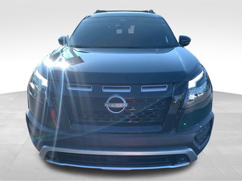Used 2023 Nissan Pathfinder Rock Creek AWD/4WD image 15