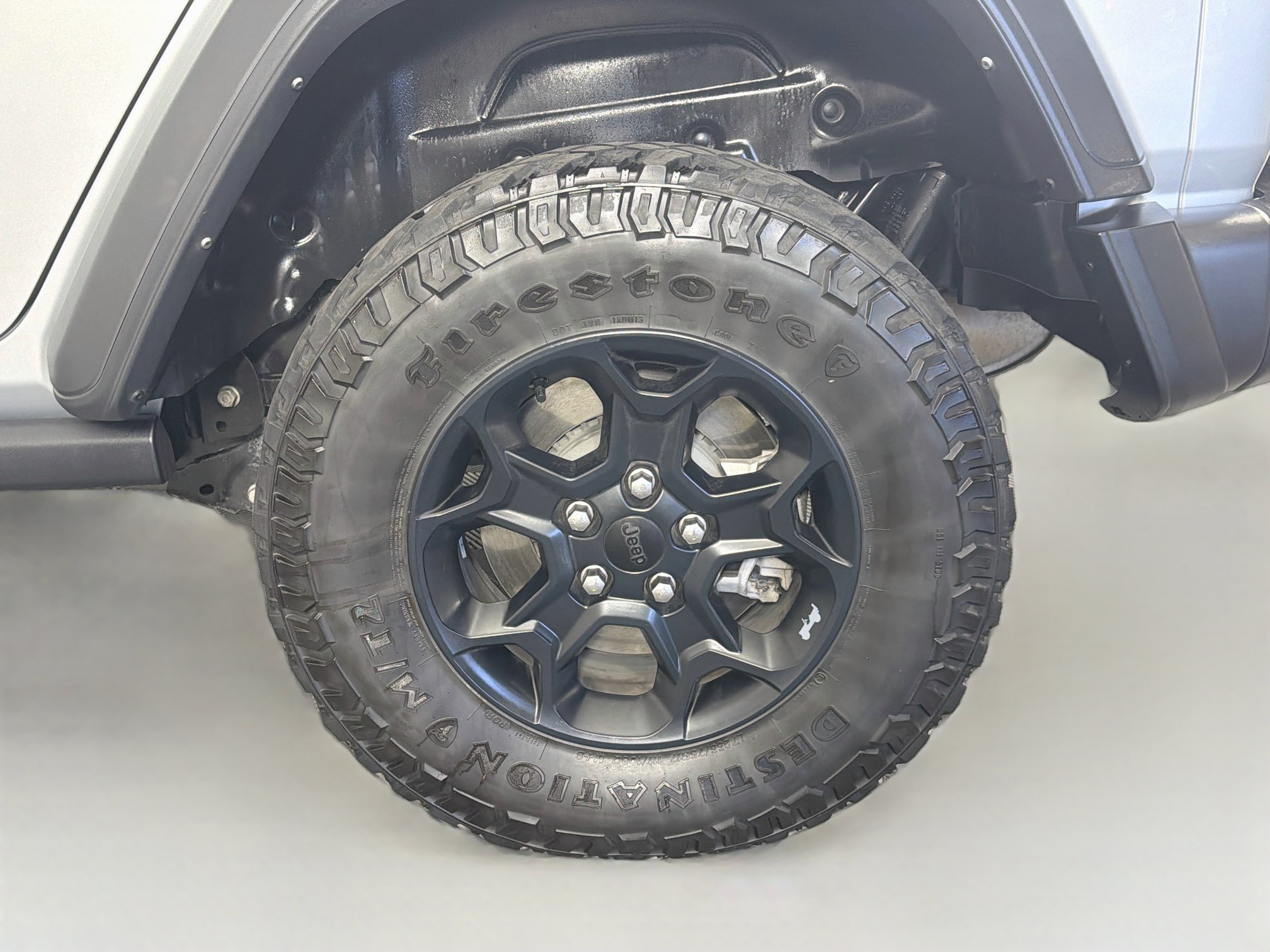 Used 2023 Jeep Wrangler Unlimited w/ Cold Weather Group AWD/4WD image 11