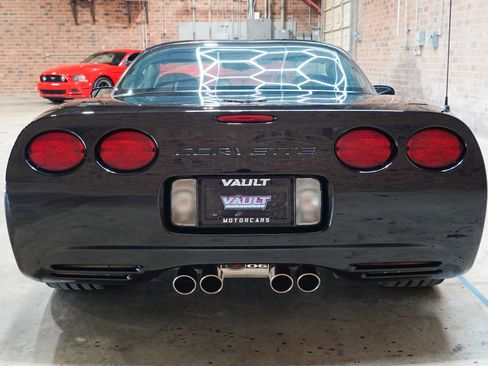 Used 2004 Chevrolet Corvette Z06 RWD image 11