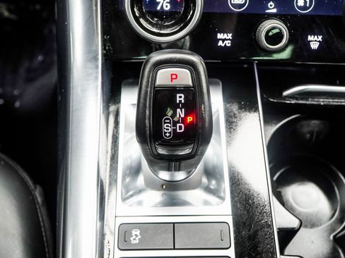 Used 2020 Land Rover Range Rover Sport HSE image 22