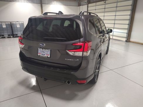 Used 2021 Subaru Forester Limited w/ Popular Package #3 AWD/4WD image 13