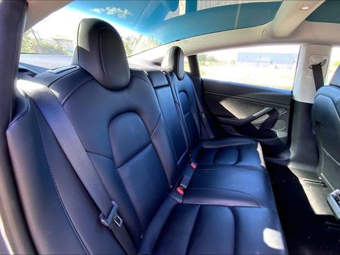 Used 2023 Tesla Model 3 Standard Range image 24