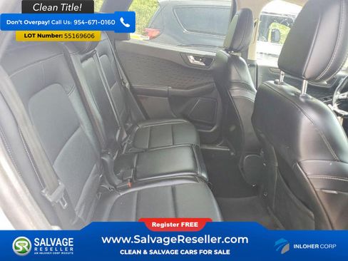 Used 2020 Ford Escape Titanium AWD/4WD image 15