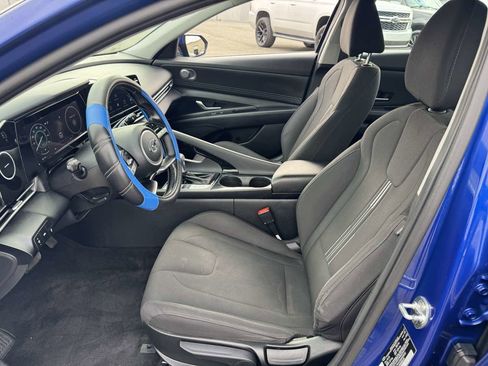 Used 2021 Hyundai Elantra SEL w/ Convenience Package image 21
