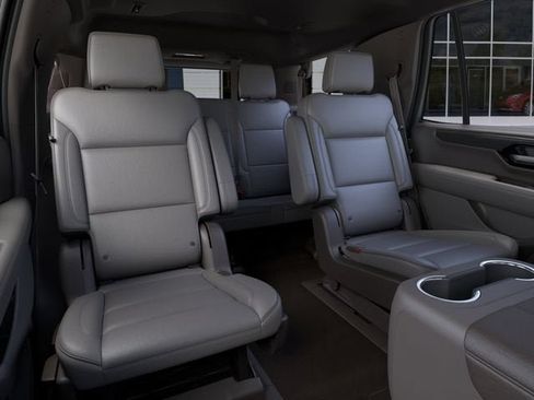 New 2026 GMC Yukon Elevation RWD image 17