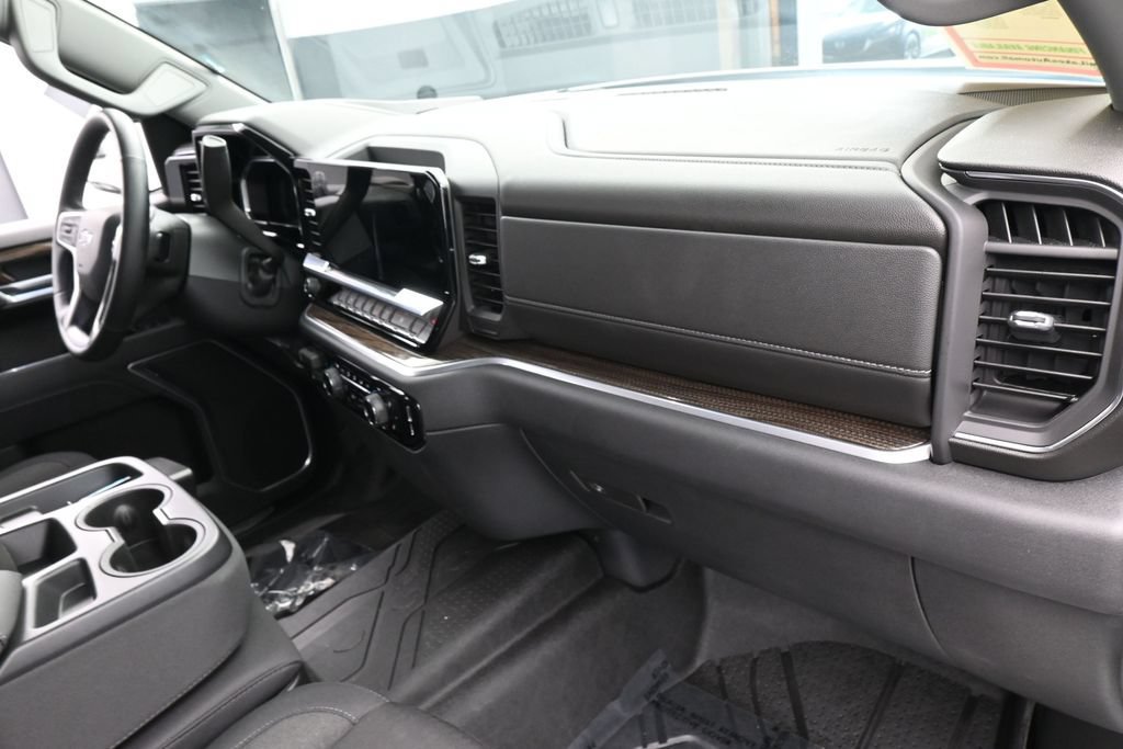 Used 2026 Chevrolet Silverado 1500 RST w/ RST Select Package RWD image 41