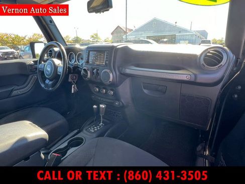 Used 2015 Jeep Wrangler Sport image 17