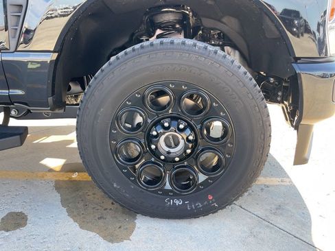 New 2026 Ford F250 XLT w/ XLT Premium Package image 28