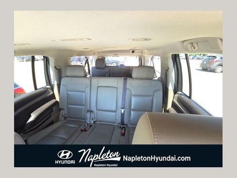 Used 2017 Chevrolet Suburban LT AWD/4WD image 1