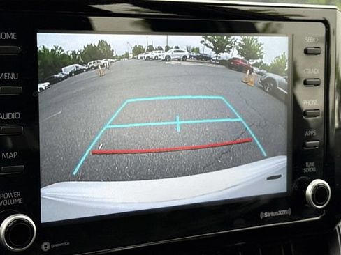 Used 2022 Toyota Corolla LE FWD image 20