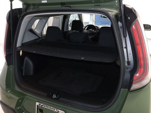 Used 2023 Kia Soul EX image 18