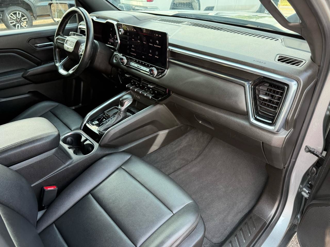 Used 2023 GMC Canyon Elevation w/ Elevation Premium Package RWD image 21
