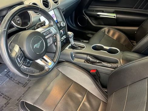 Used 2021 Ford Mustang GT Premium w/ Black Accent Package RWD image 11