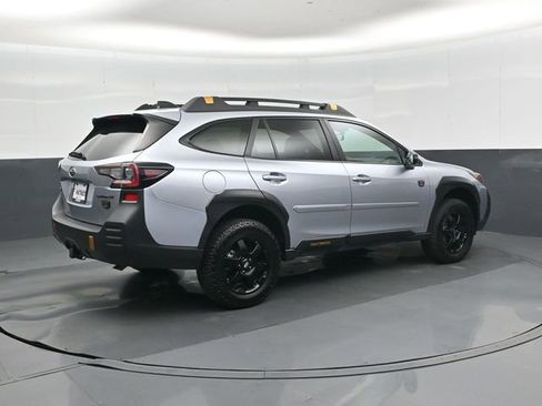 Used 2022 Subaru Outback Wilderness image 3