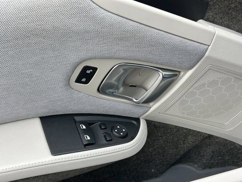 Used 2014 BMW i3 w/ Range Extender RWD image 12
