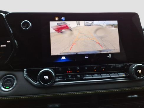 Certified 2024 Chevrolet Colorado ZR2 w/ ZR2 Convenience Package III image 21