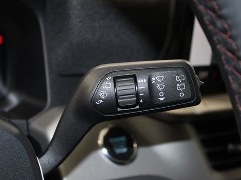 New 2026 Ford Explorer Active w/ Active Comfort Package image 40