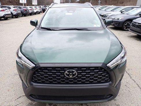 Certified 2023 Toyota Corolla Cross LE w/ Moonroof Package image 8