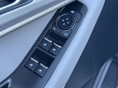 New 2026 Ford Explorer Active w/ Active Comfort Package image 15