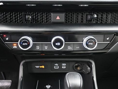 Used 2024 Honda CR-V EX-L image 16