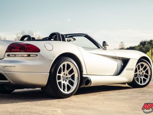 Used 2003 Dodge Viper SRT-10 image 62