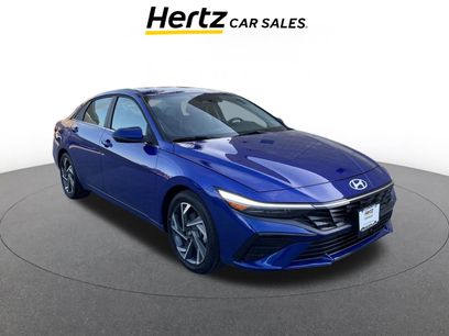 Used 2025 Hyundai Elantra Limited