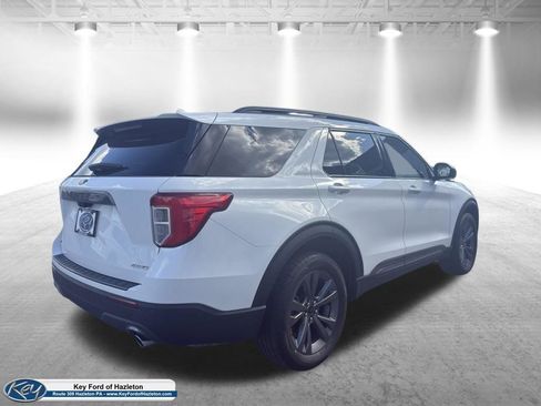 Certified 2023 Ford Explorer XLT w/ Equipment Group 202A AWD/4WD image 11