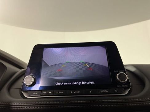 Used 2023 Nissan Rogue SV image 26