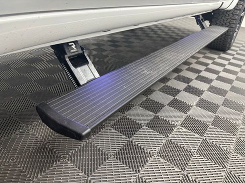 New 2025 GMC Sierra 1500 AT4 w/ AT4 Premium Package image 17