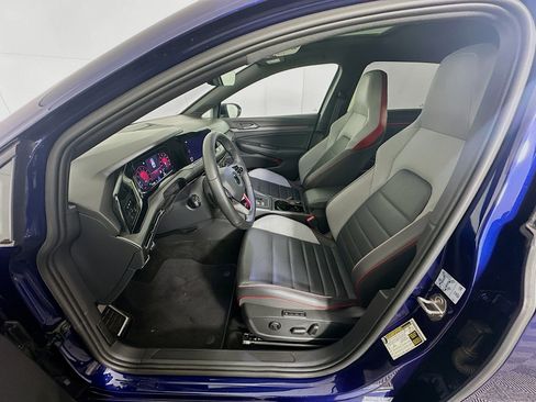 Used 2022 Volkswagen GTI SE image 13