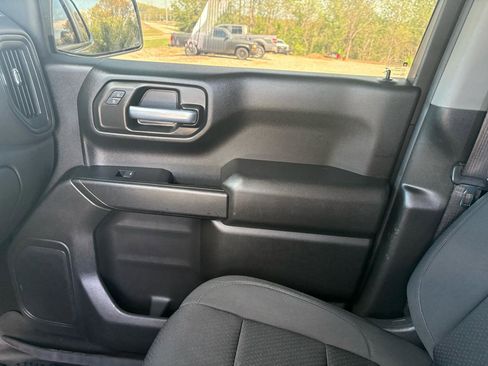 Used 2021 Chevrolet Silverado 1500 Custom Trail Boss w/ LPO, Dark Essentials Package image 25