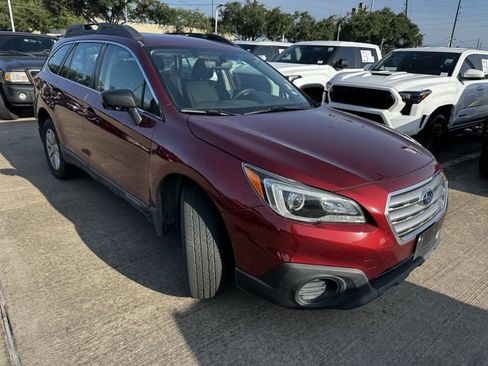 Used 2017 Subaru Outback 2.5i AWD/4WD image 3