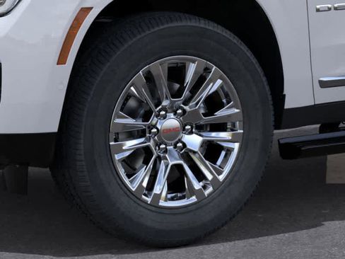 New 2026 GMC Yukon XL Denali w/ Sun & Power Step Package image 9
