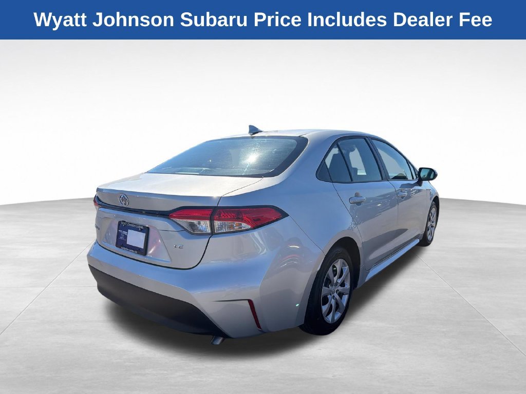 Used 2025 Toyota Corolla LE FWD image 9