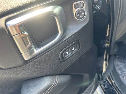 Certified 2023 Jeep Wrangler Unlimited Rubicon 392 w/ Trailer Tow Package image 15