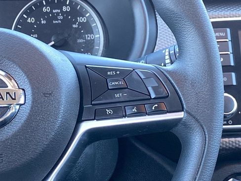 Certified 2020 Nissan Kicks SV FWD image 26