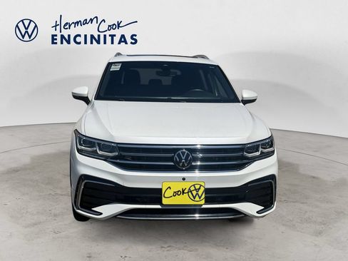Certified 2023 Volkswagen Tiguan SEL R-Line AWD/4WD image 8