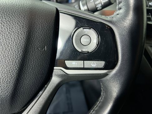 Used 2023 Honda Odyssey Touring image 17