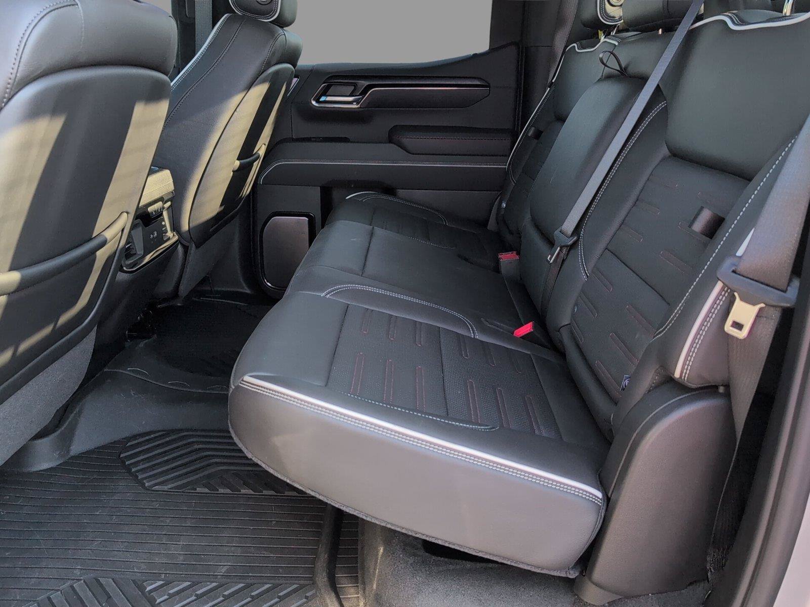 Used 2024 GMC Sierra 1500 AT4X w/ AT4X AEV Edition AWD/4WD image 34